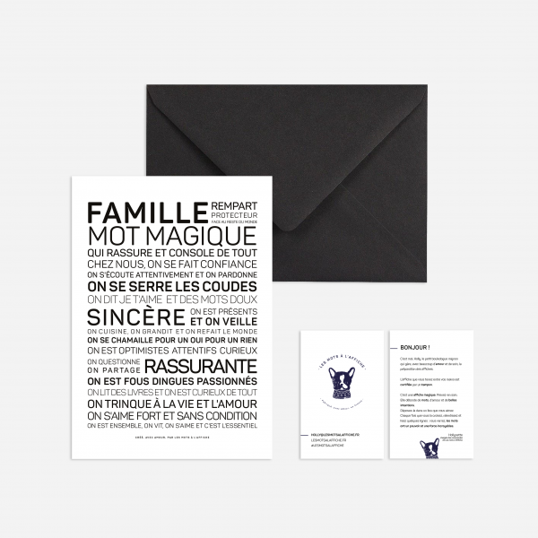 Une enveloppe Famille avec une carte Famille.