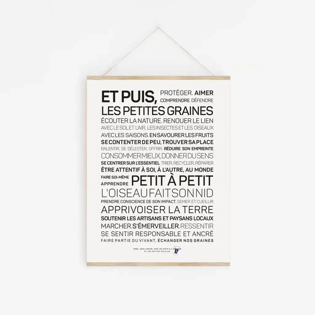 Une affiche avec les mots Écologie & Zéro déchet accrochée au mur.