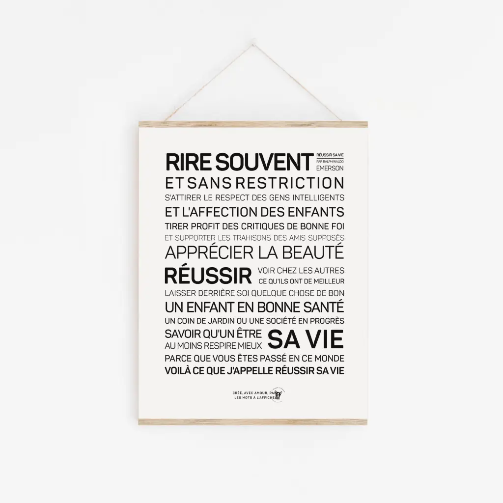 Une affiche Brille, tu es un soleil avec des mots français dessus.