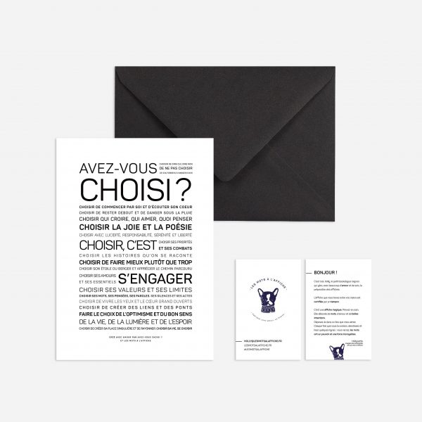 Une enveloppe en noir et blanc avec les mots 'Choisir, c'est s'engager' et 'cadeau'.