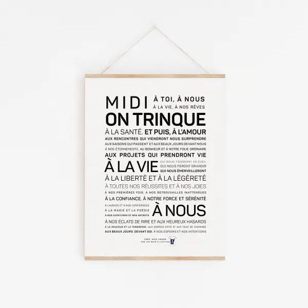 Une affiche Chien avec les mots « midi on trinque » en noir et blanc.