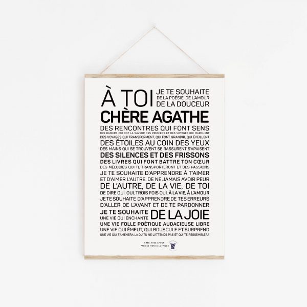 Une affiche en noir et blanc avec la mention "a toi cheer Agathe".