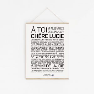 Une affiche en noir et blanc avec les mots a toie cherie Lucie.