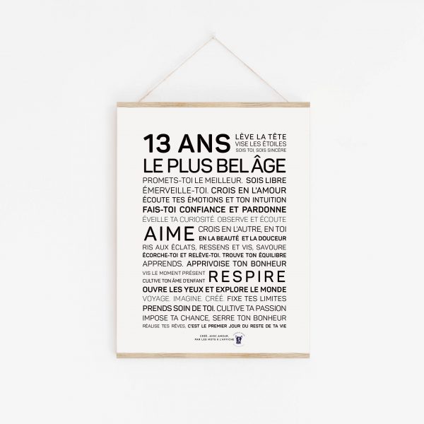 Une affiche en noir et blanc avec la mention « 13 ans plus le bel âge cadeau.