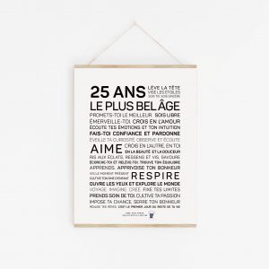 Une affiche en noir et blanc avec les mots 25 ans plus belge, un cadeau parfait.
Nom du produit : 25 ans