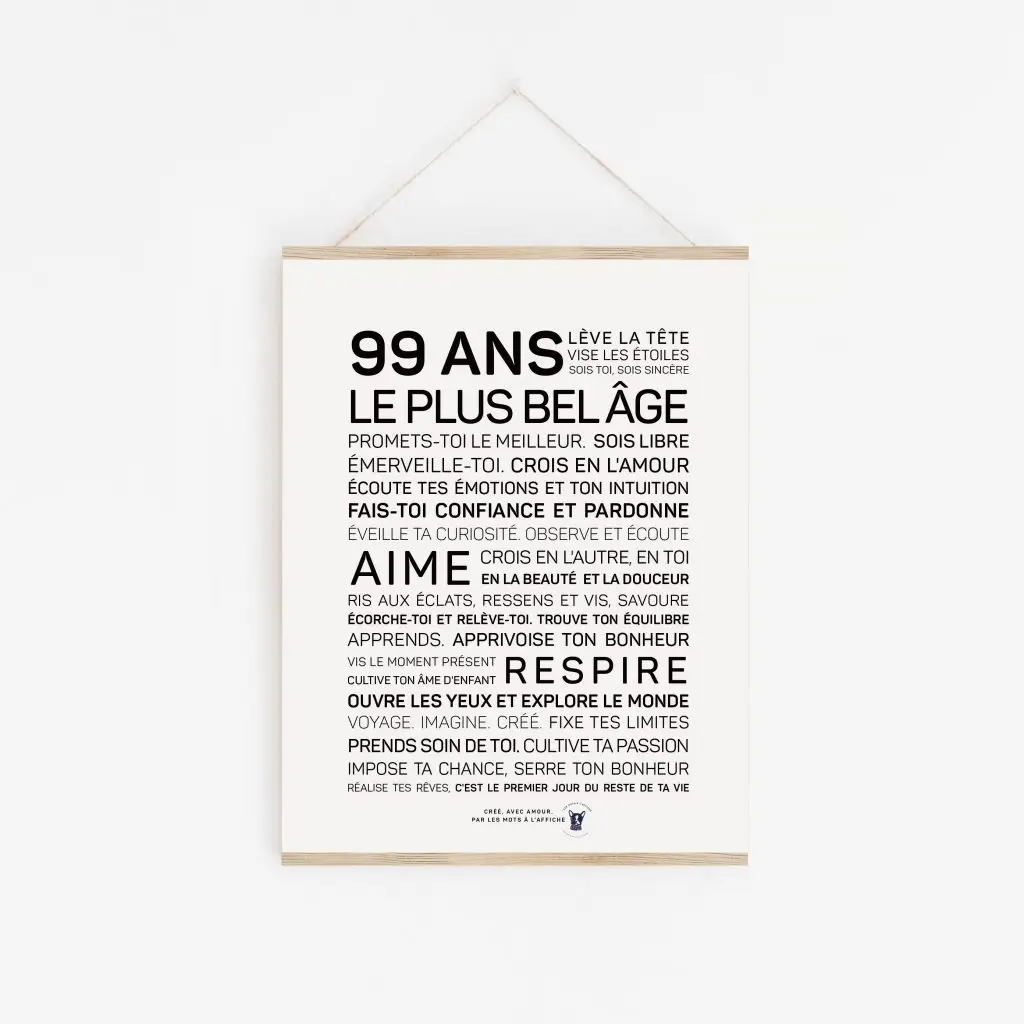 Une affiche 99 ans en noir et blanc avec les mots '99 ans'.