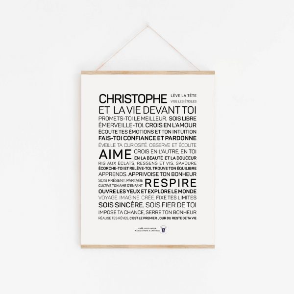 Une affiche en noir et blanc avec la mention "Christophe, la vie devant toi", un cadeau parfait.