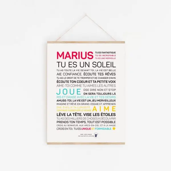 Une affiche avec la mention 'Modèle 4 : Brille, tu es un soleil' et l'idée cadeau dessus.
