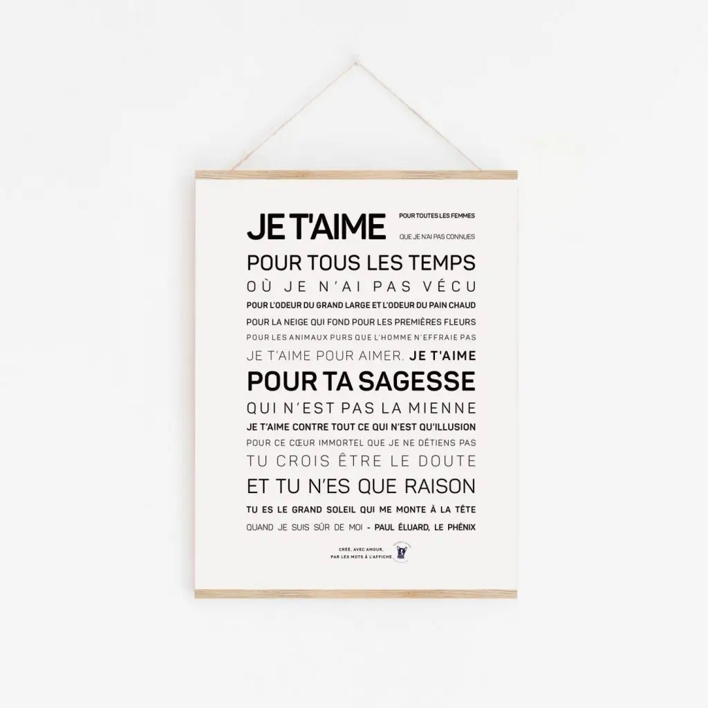 Une idée de cadeau : un Espoir avec les mots 'je t'aime' en noir et blanc.