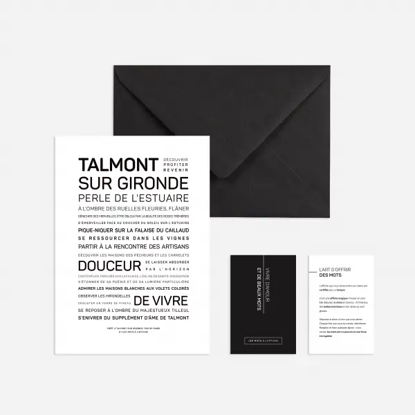 Une enveloppe noire contient trois cartes monochromes, dont une avec un texte noir en gras comportant le nom du produit « Talmont sur Gironde » et des phrases descriptives en français.