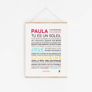 Une affiche avec les mots "Paula, tu es un soleil" en espagnol, une idée cadeau littéraire.